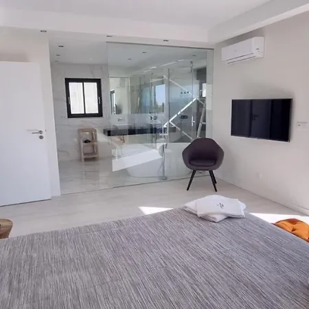 Sunrise By Laranjal Вілла