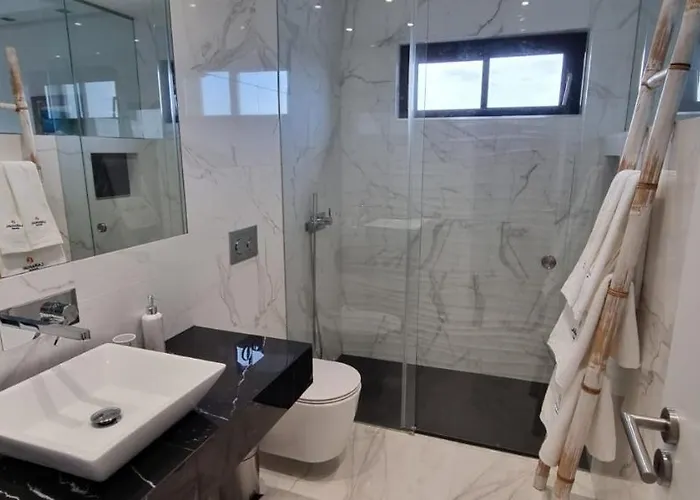 Sunrise By Laranjal 빌라 *