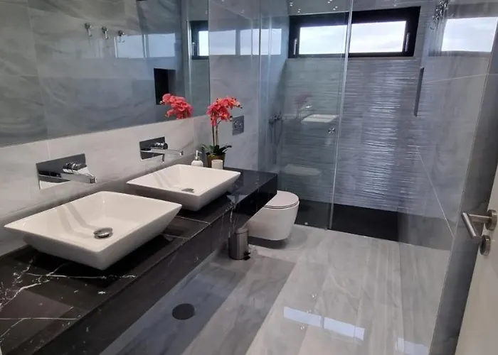 Sunrise By Laranjal 알부페이라